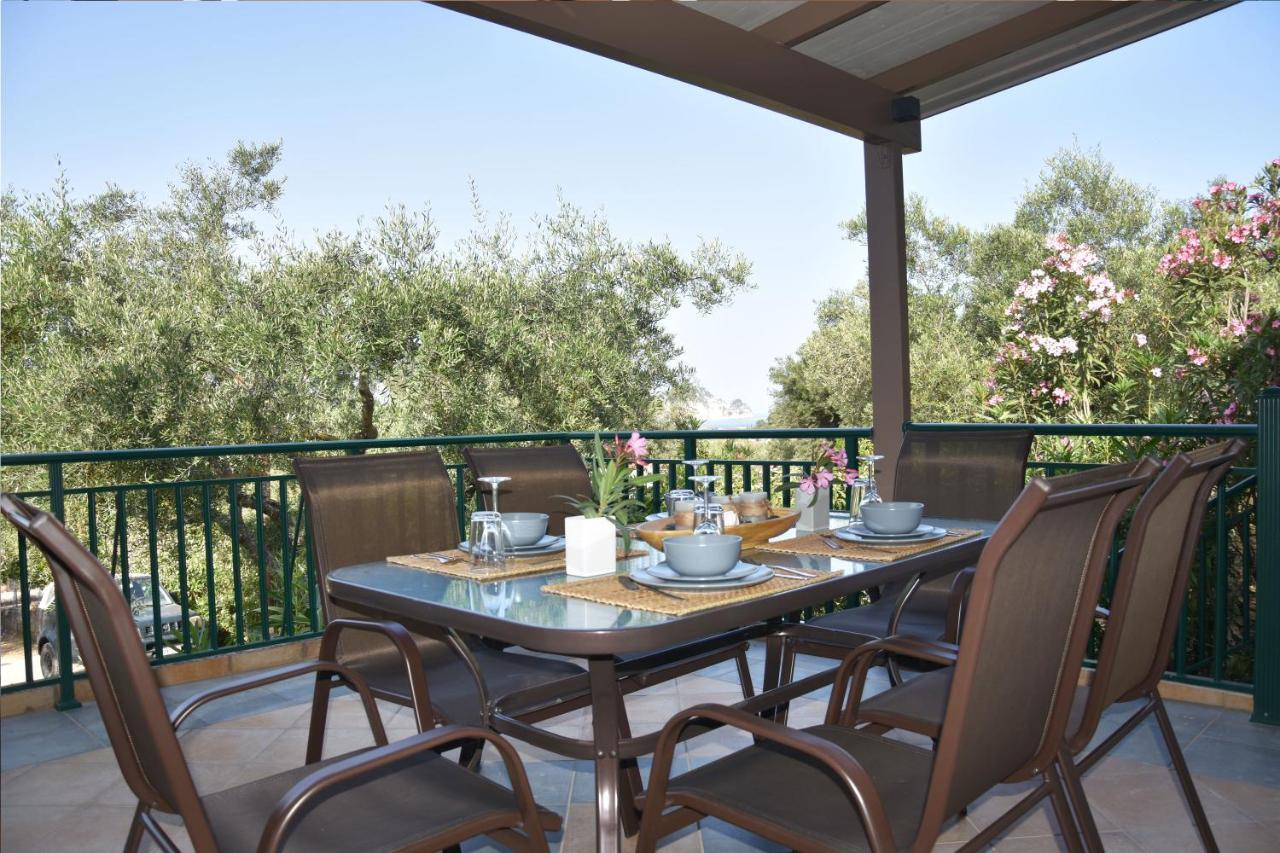 Olivella Villas By Vatos Keri Extérieur photo
